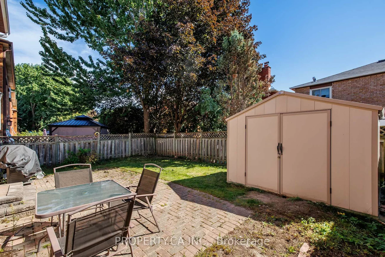 235, Brownridge, Brownridge, Vaughan