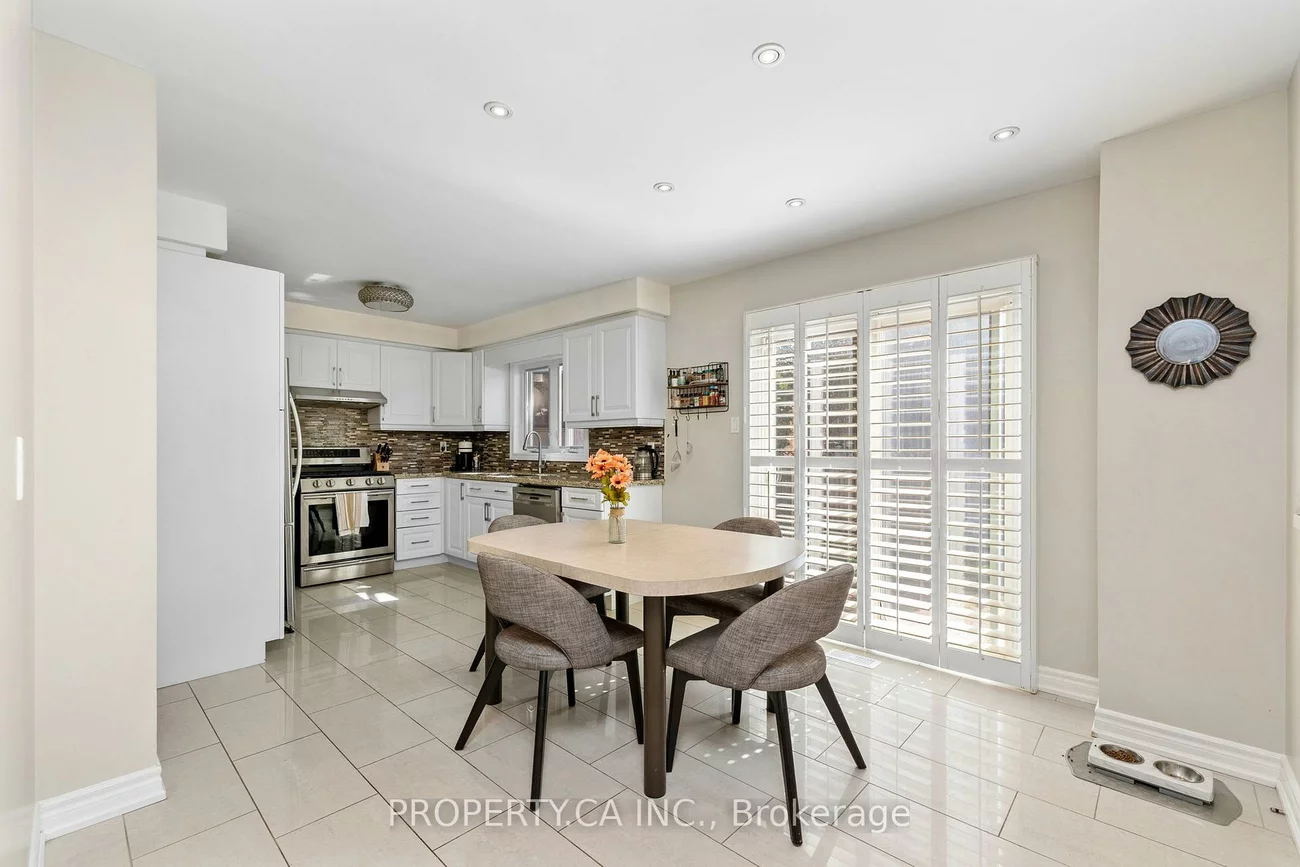 235, Brownridge, Brownridge, Vaughan