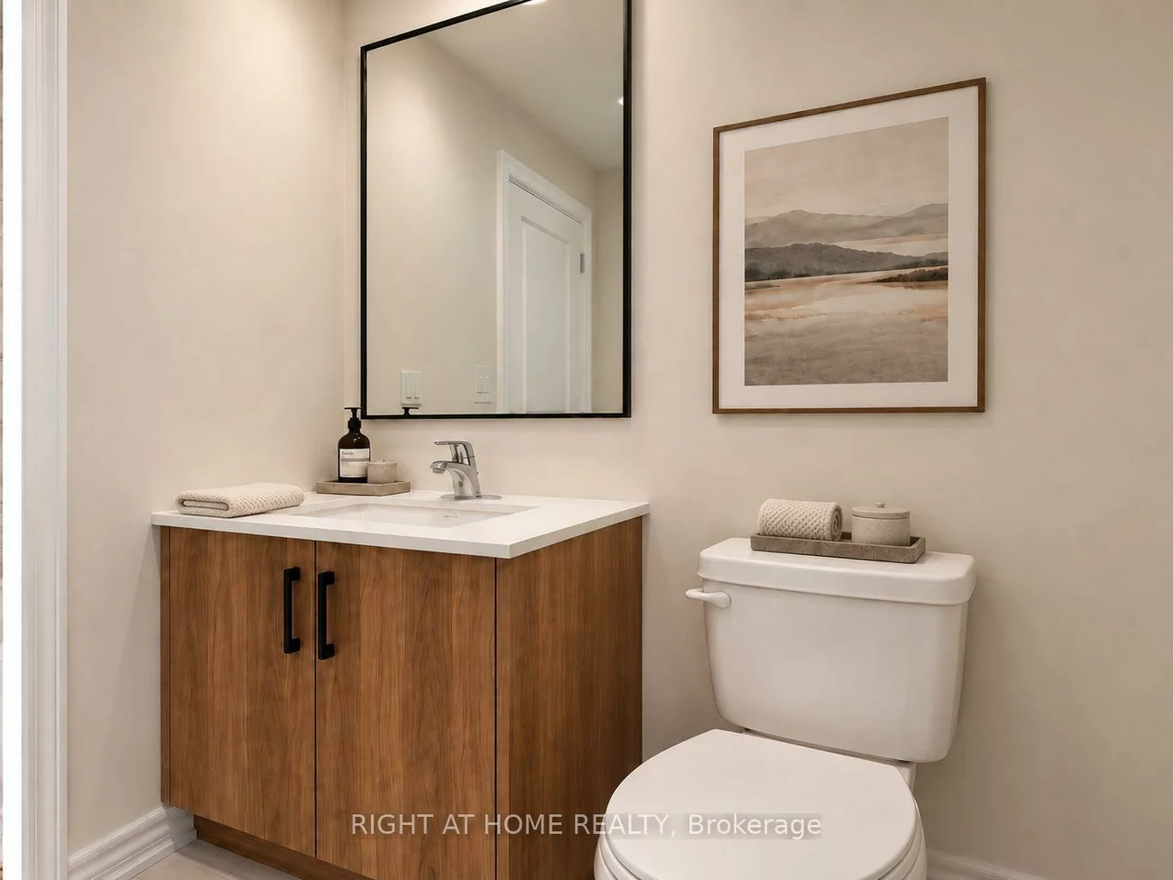 24, Singhampton, Kleinburg, Vaughan