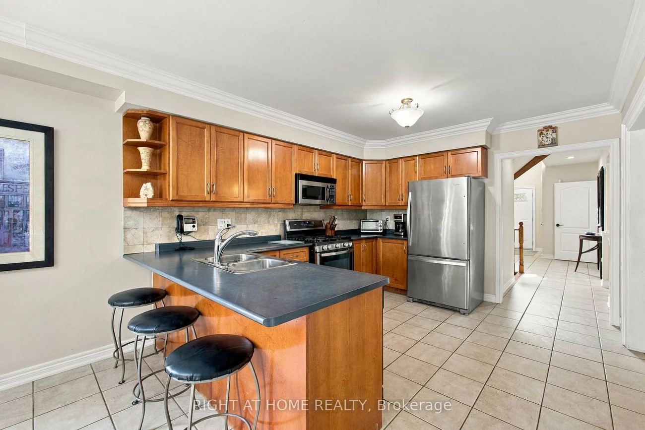 212, Bachman, Maple, Vaughan