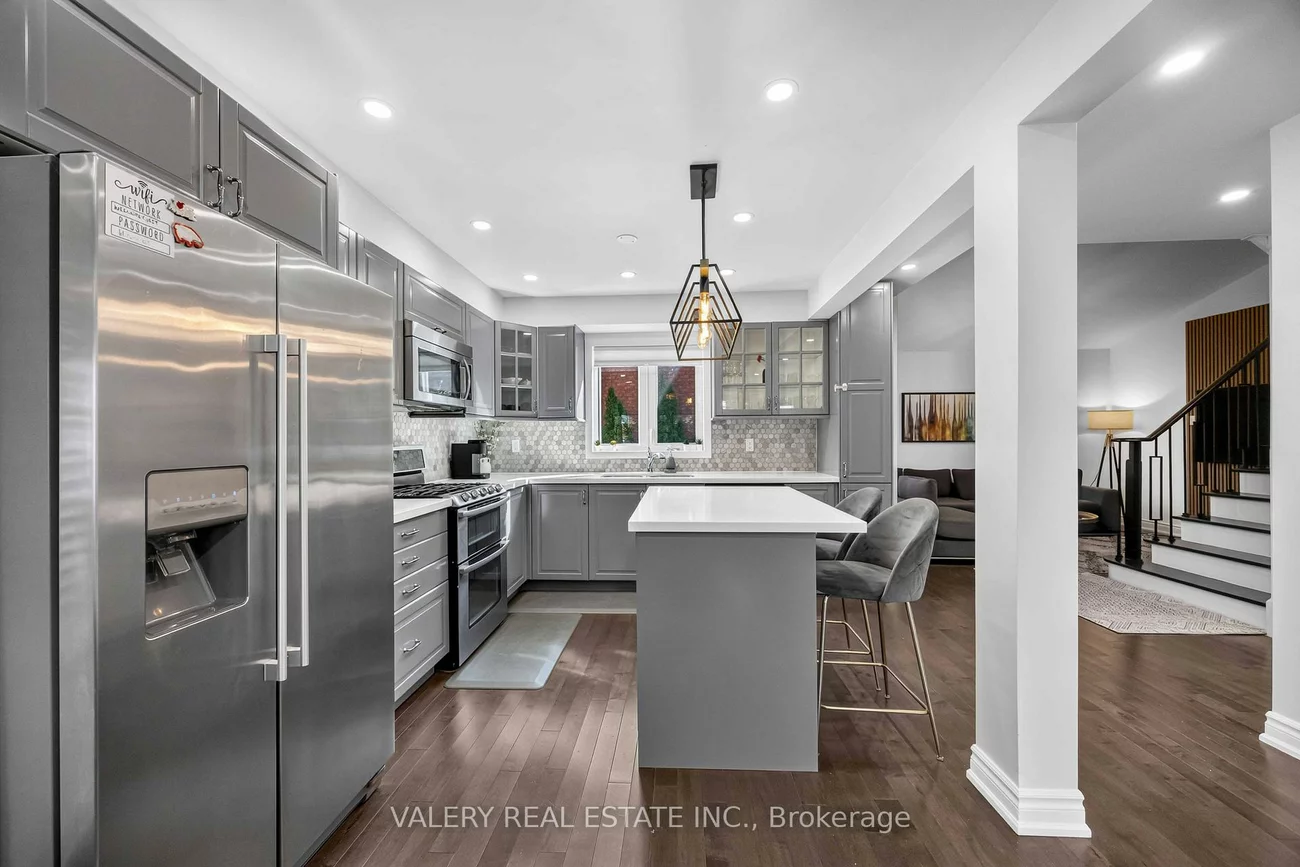 27, Lavender, East Woodbridge, Vaughan