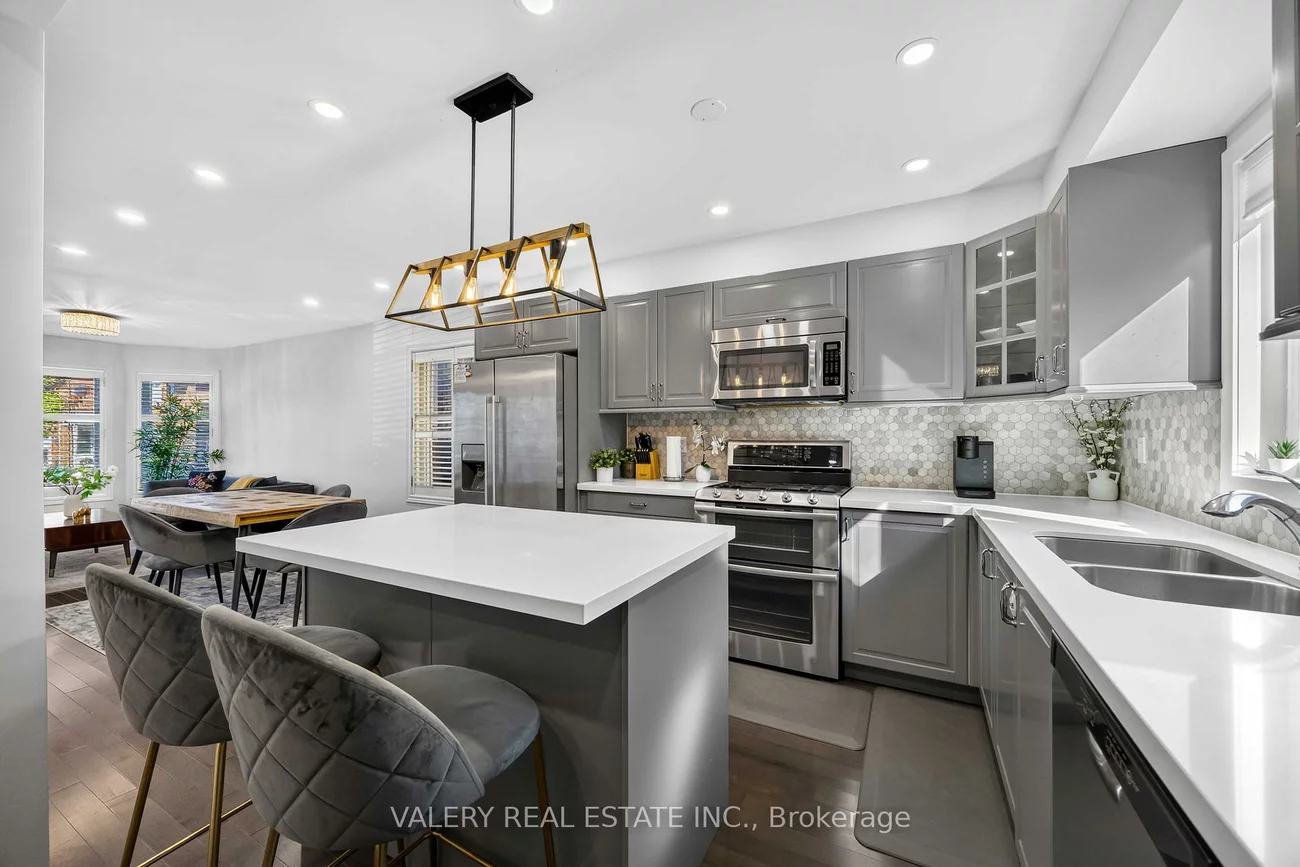 27, Lavender, East Woodbridge, Vaughan