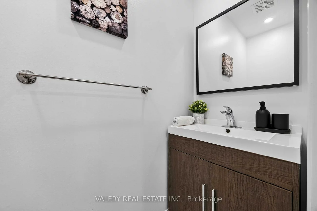 27, Lavender, East Woodbridge, Vaughan