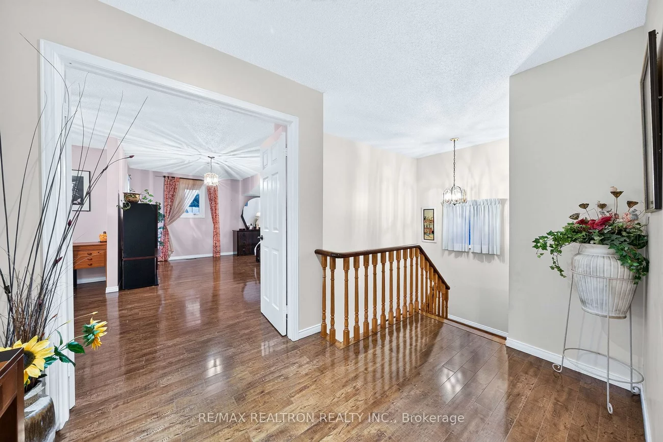 160, Conley, Lakeview Estates, Vaughan