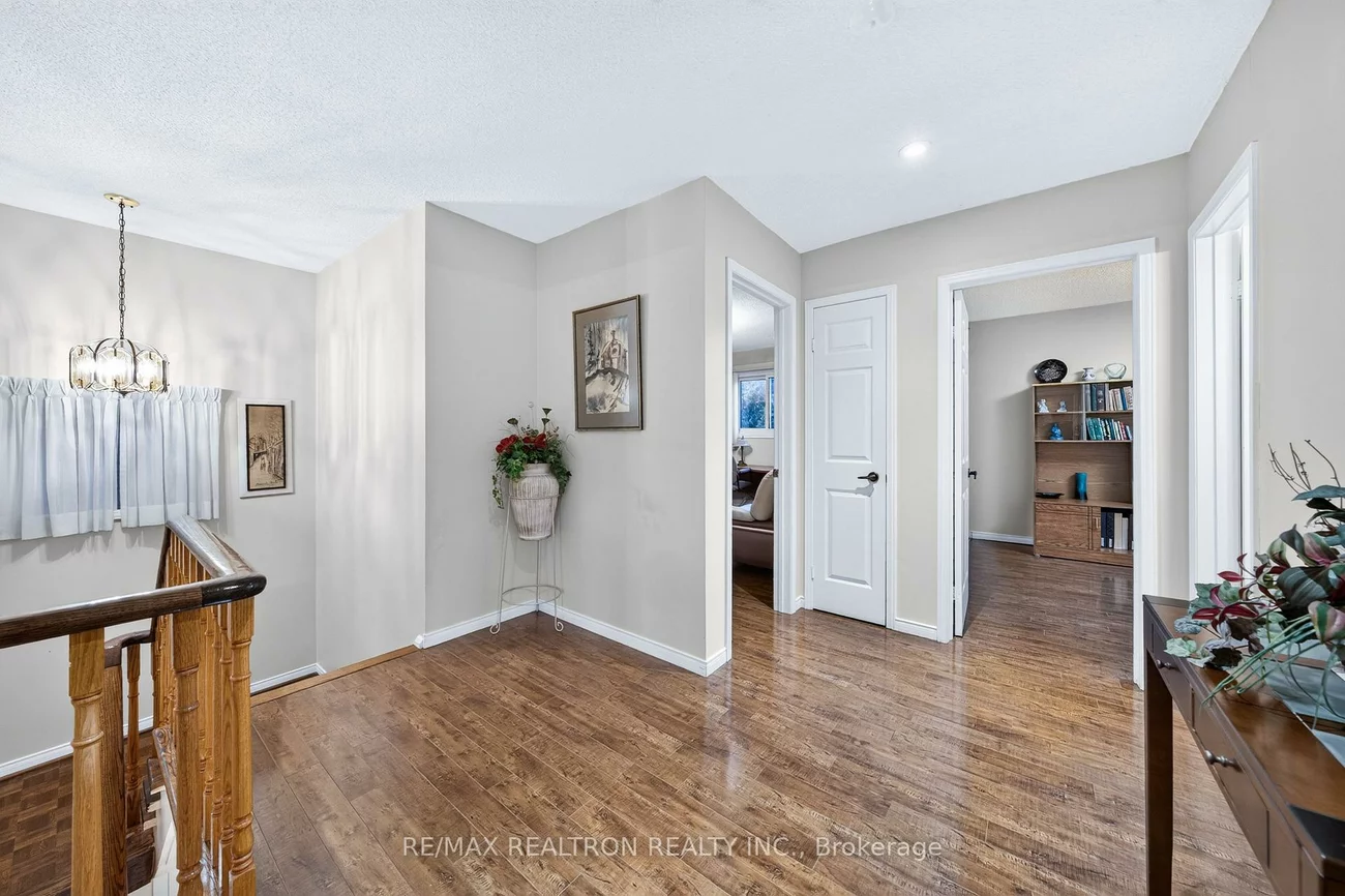 160, Conley, Lakeview Estates, Vaughan