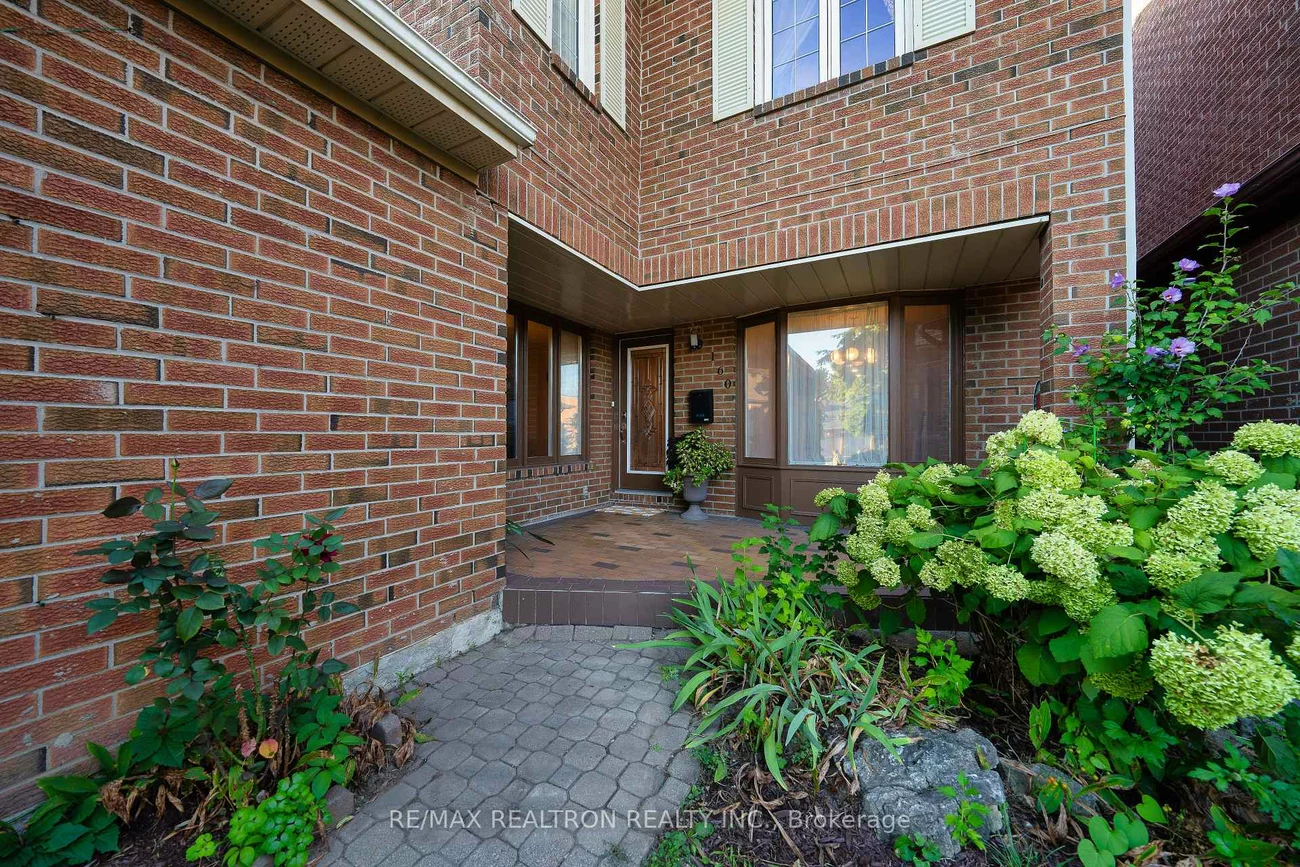 160, Conley, Lakeview Estates, Vaughan
