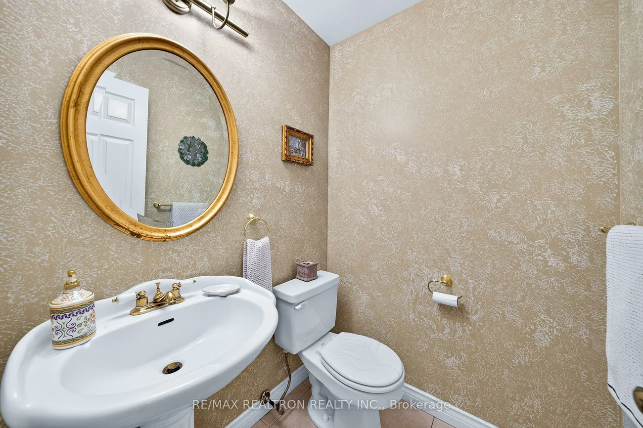 160, Conley, Lakeview Estates, Vaughan