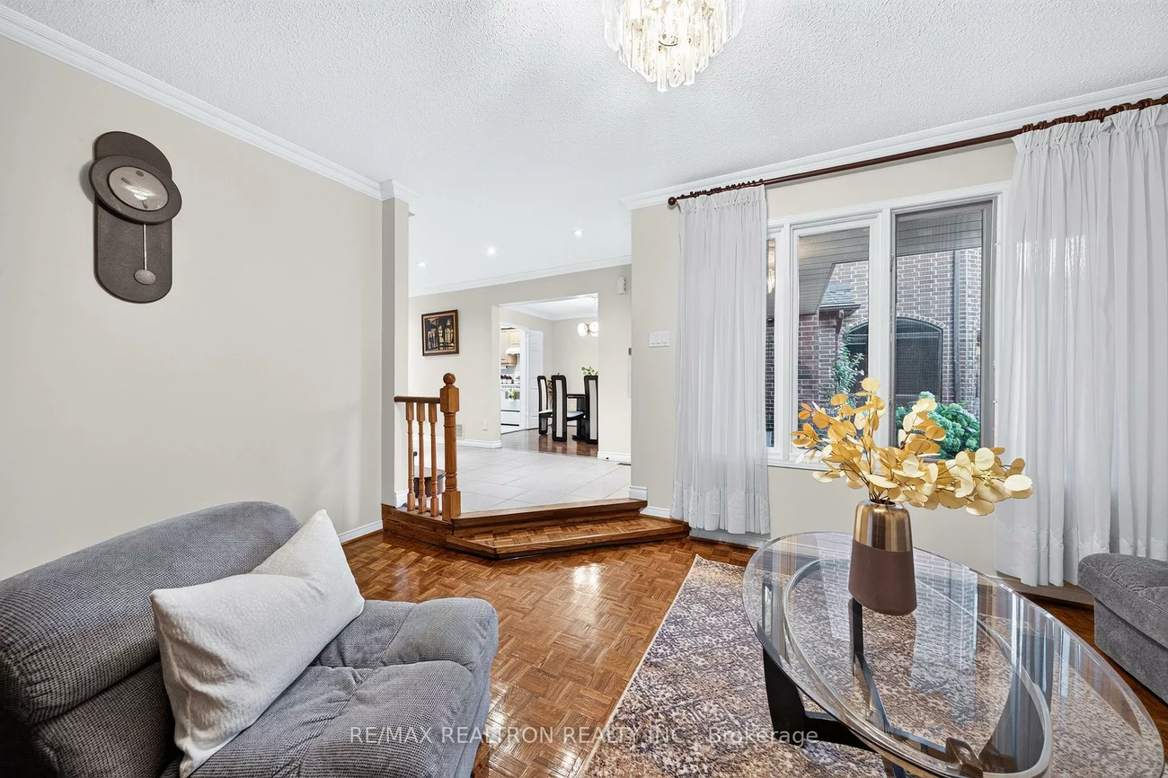 160, Conley, Lakeview Estates, Vaughan