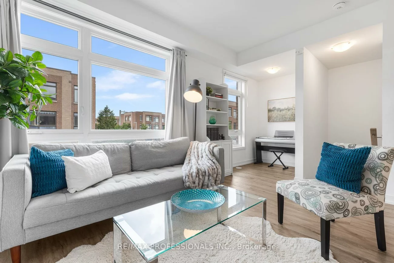1, Lochlin, Vaughan Grove, Vaughan