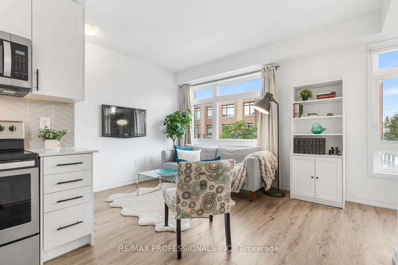 1, Lochlin, Vaughan Grove, Vaughan