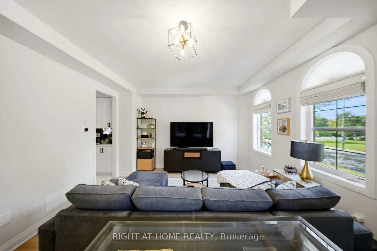 9809, Keele, Maple, Vaughan