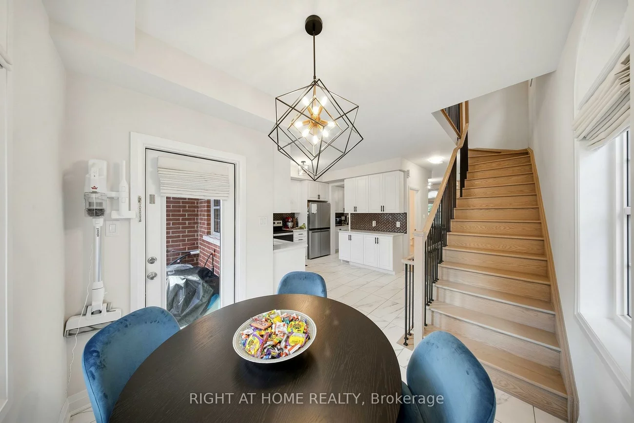9809, Keele, Maple, Vaughan