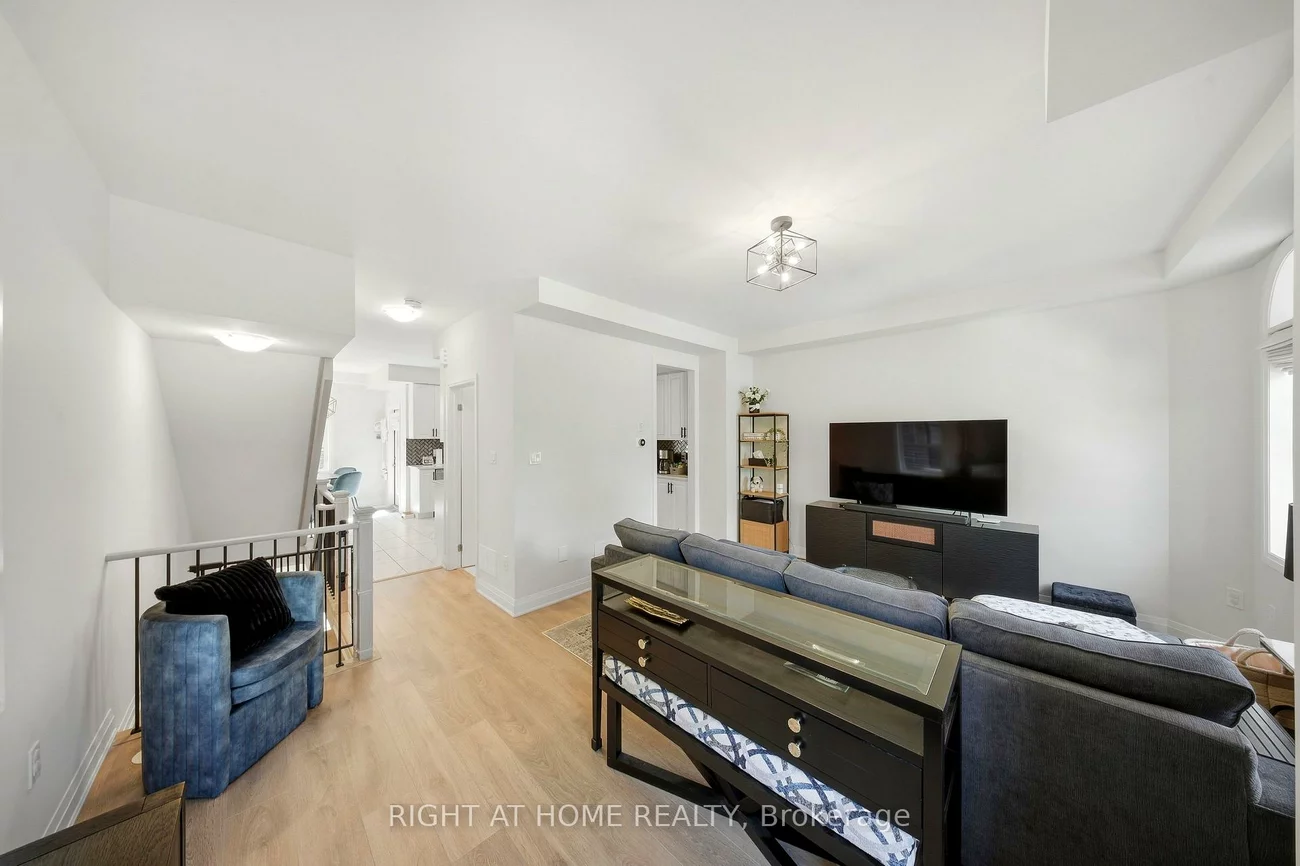 9809, Keele, Maple, Vaughan