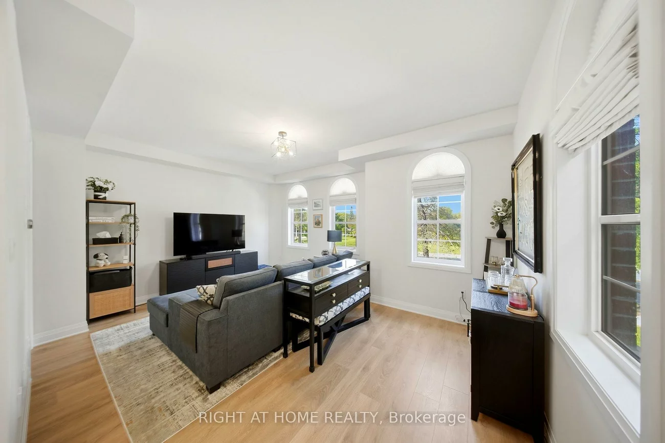 9809, Keele, Maple, Vaughan