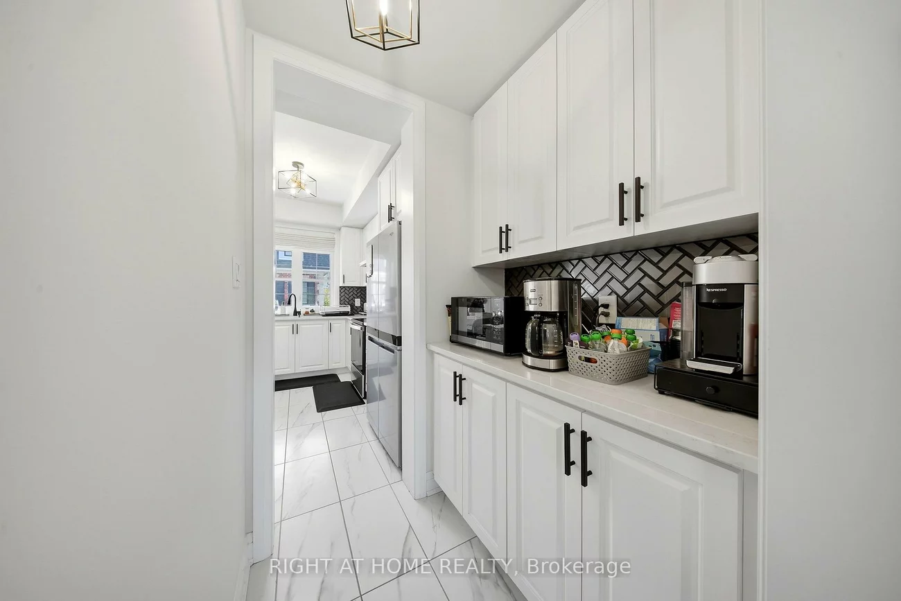 9809, Keele, Maple, Vaughan