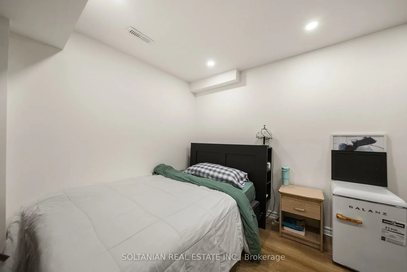 163, Wildberry, Vellore Village, Vaughan