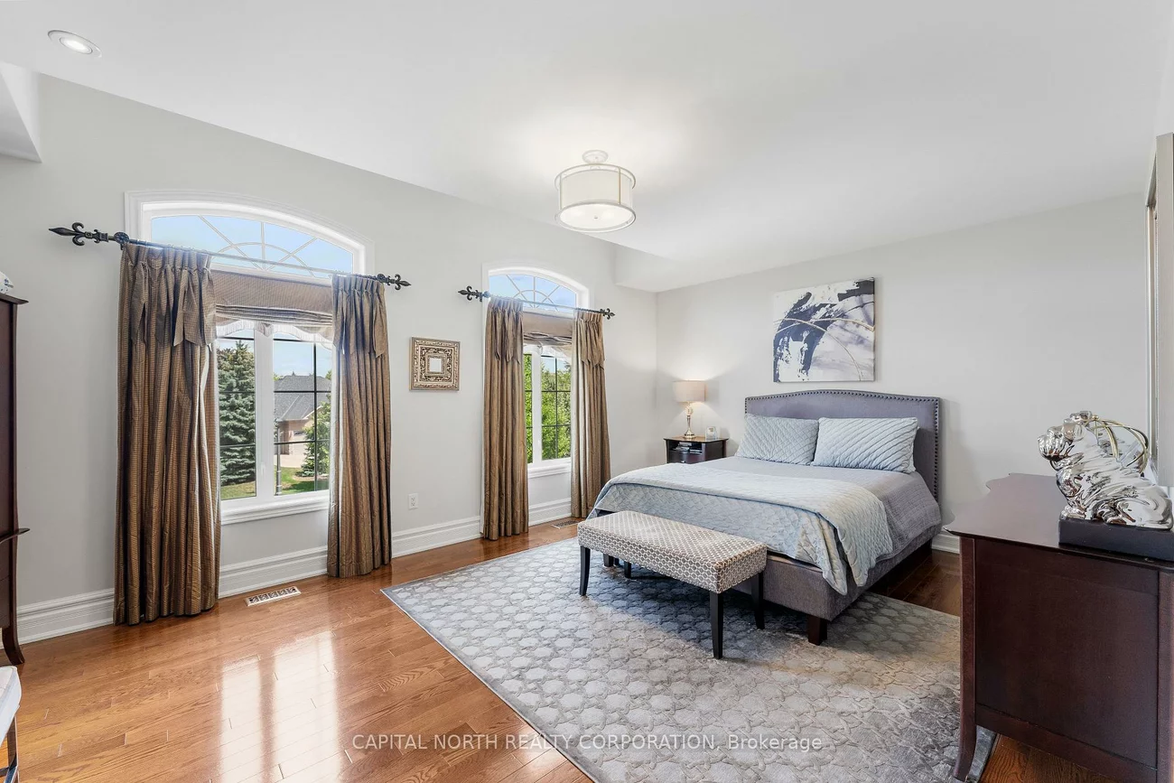 166, Weaver, Kleinburg, Vaughan