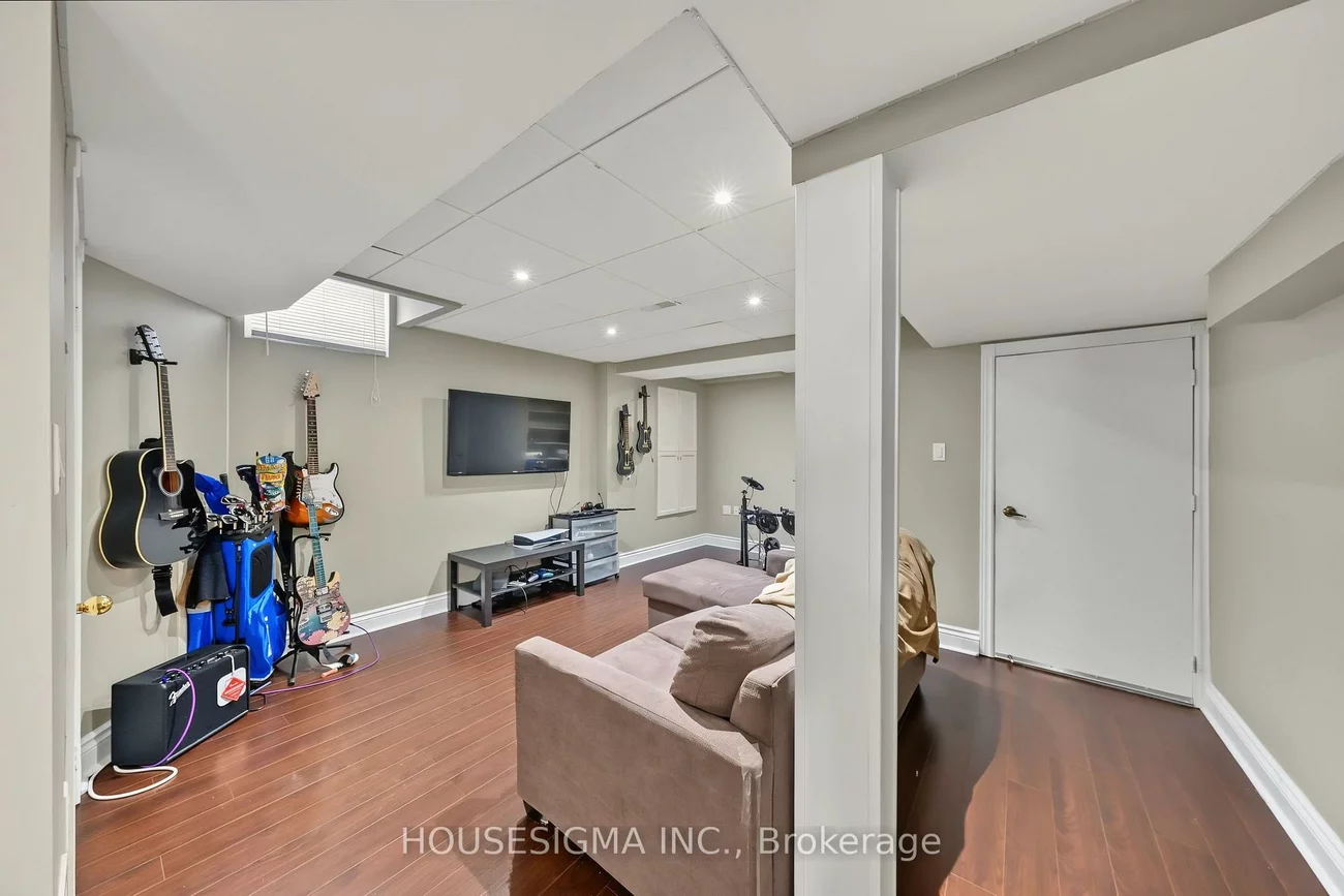 23, Battleford, Vellore Village, Vaughan