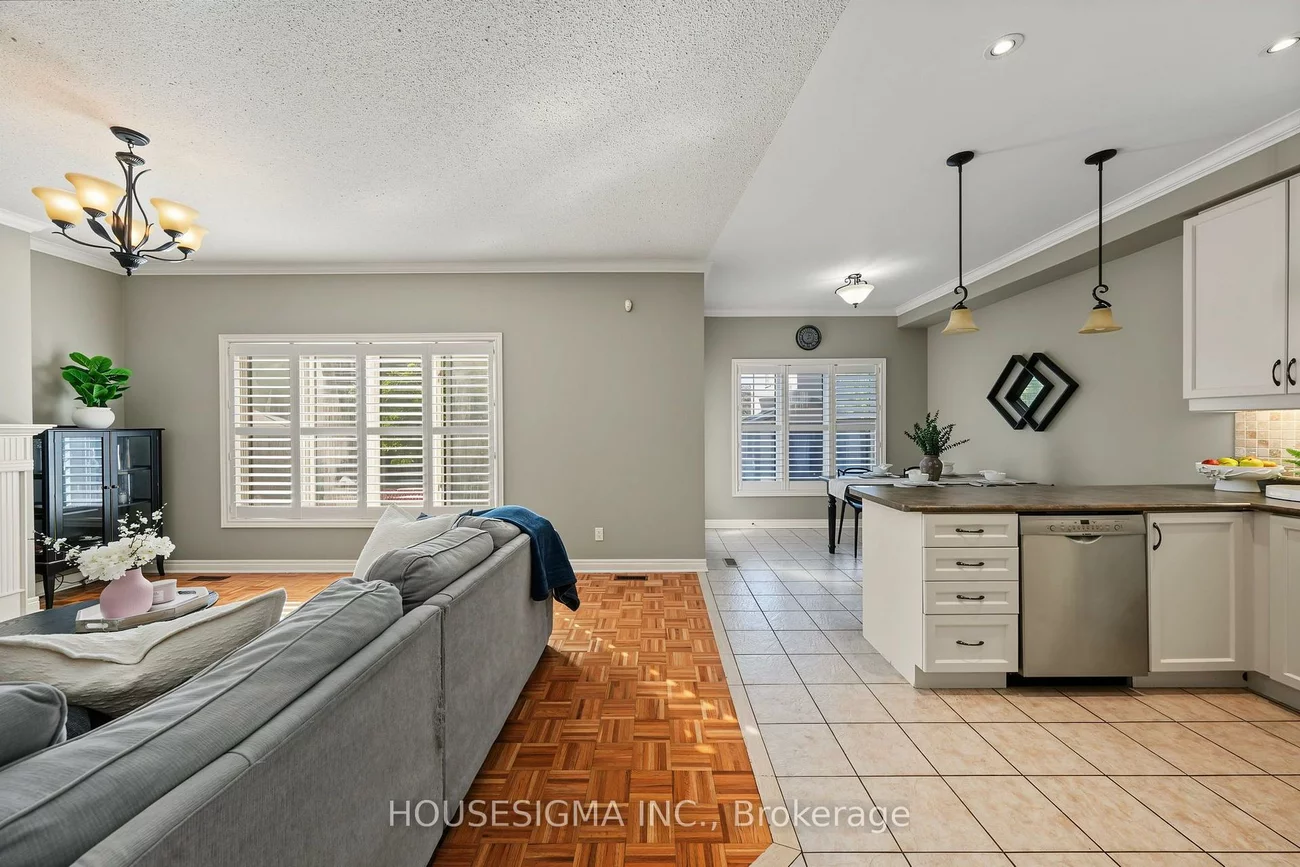 23, Battleford, Vellore Village, Vaughan