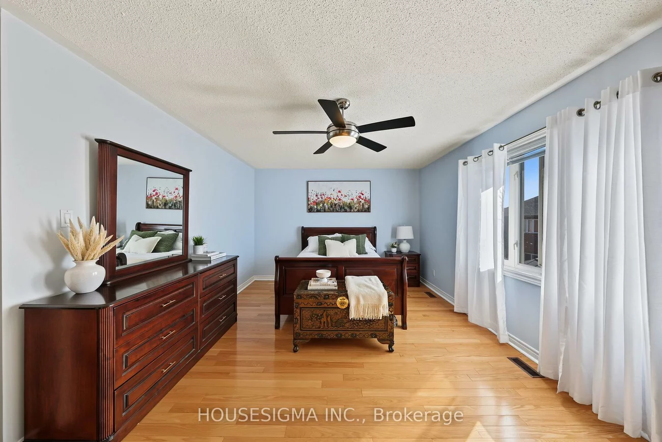 23, Battleford, Vellore Village, Vaughan