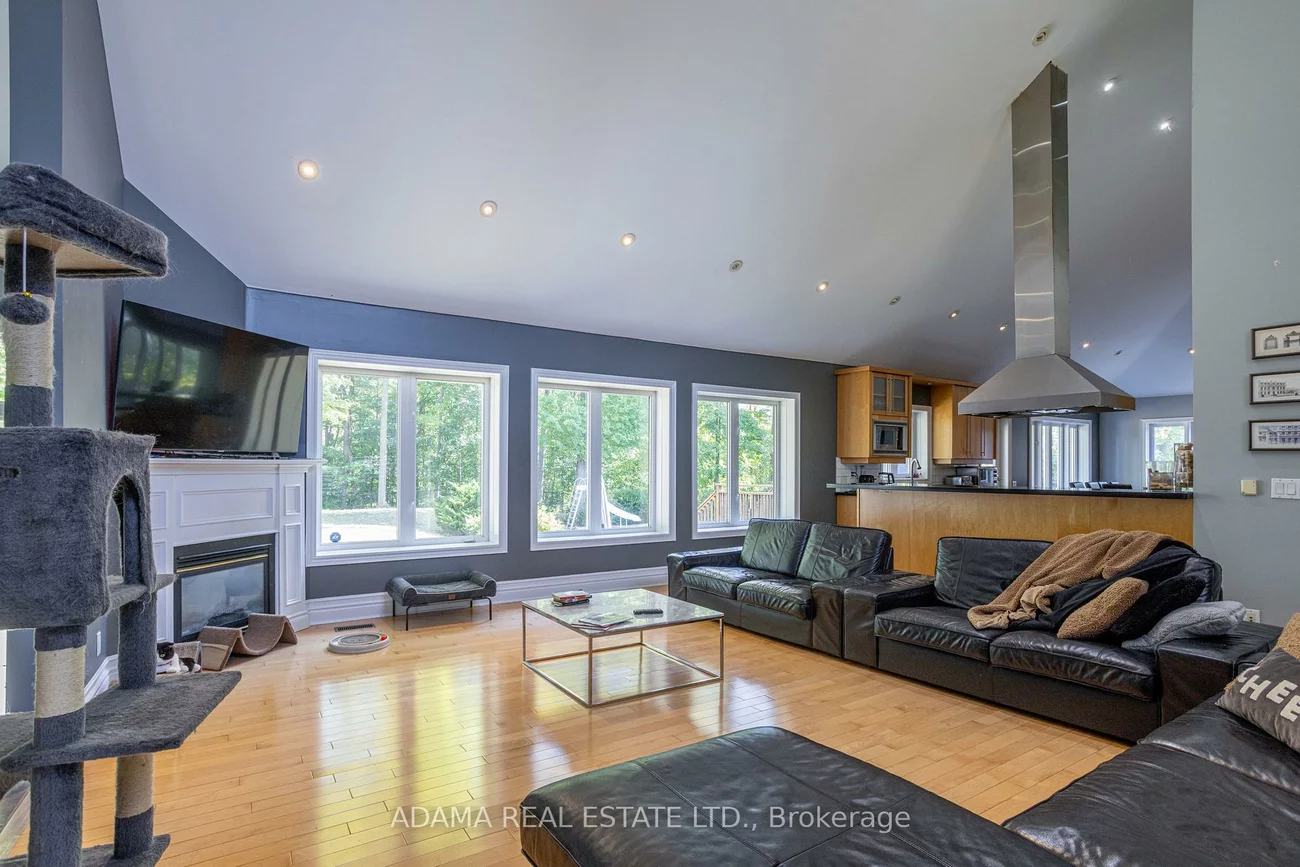 85, Sylvan Brook, East Woodbridge, Vaughan
