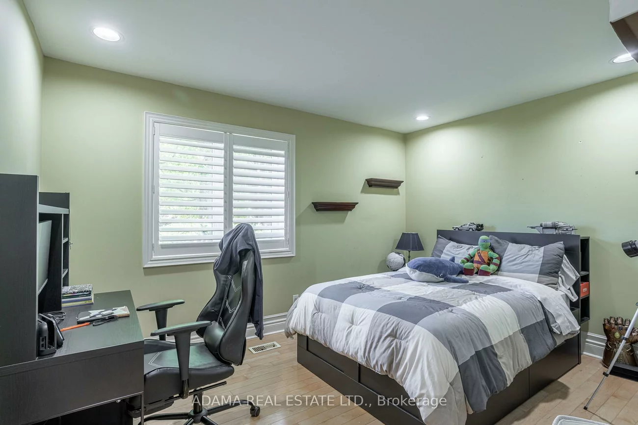 85, Sylvan Brook, East Woodbridge, Vaughan