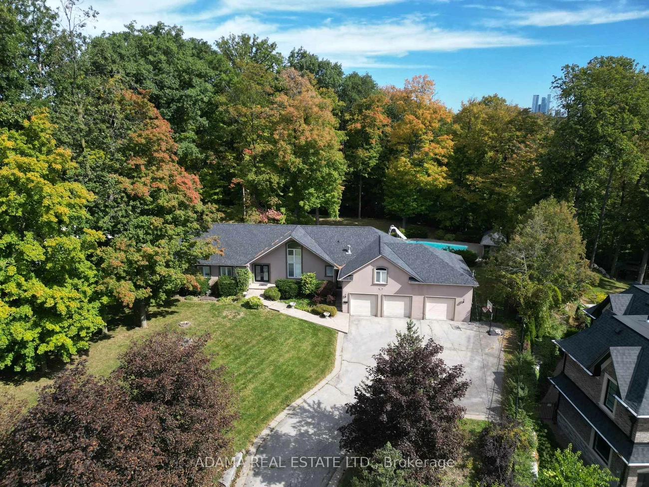 85, Sylvan Brook, East Woodbridge, Vaughan