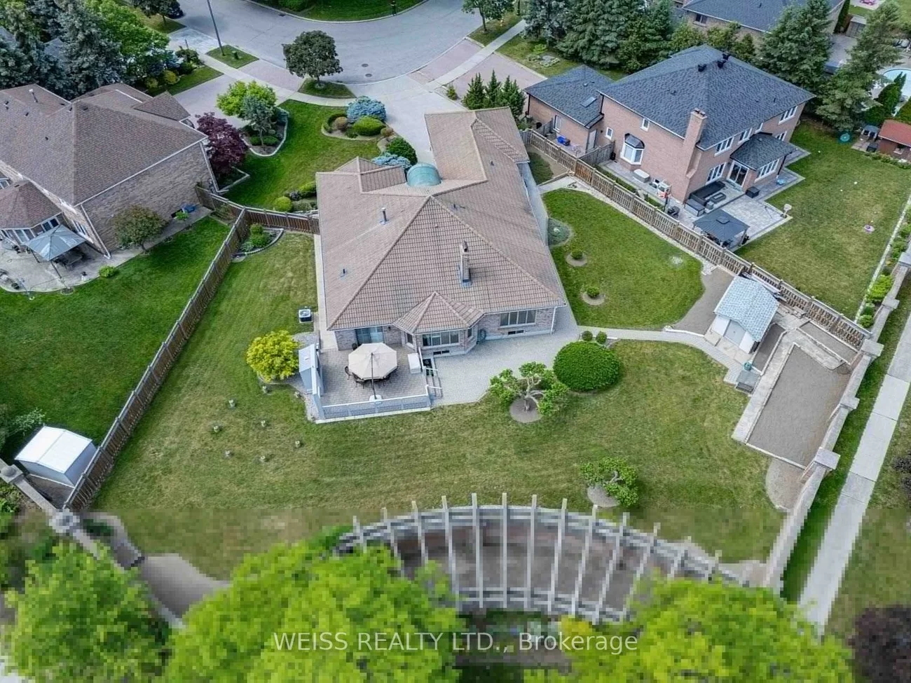238, Bourbon, East Woodbridge, Vaughan