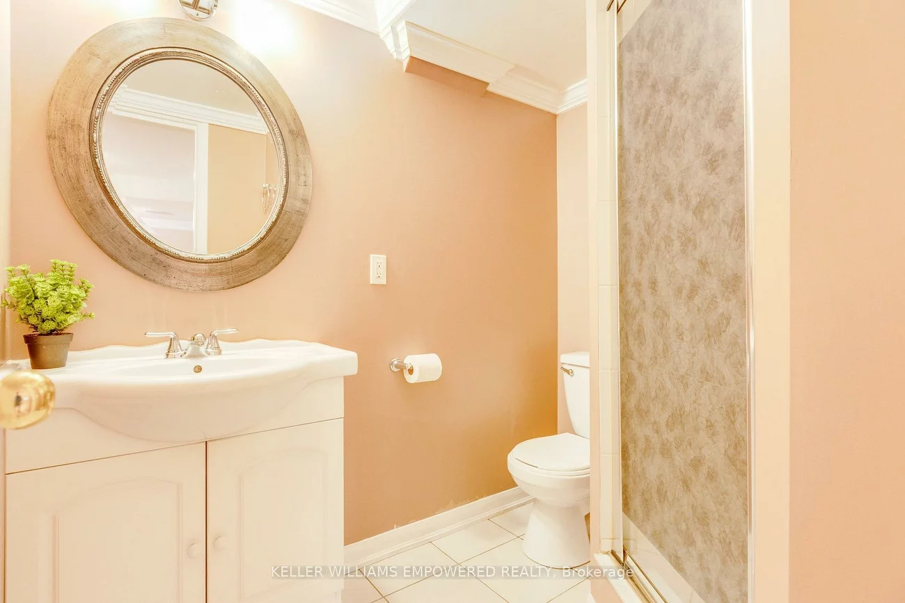 134, Queen Isabella, Vellore Village, Vaughan