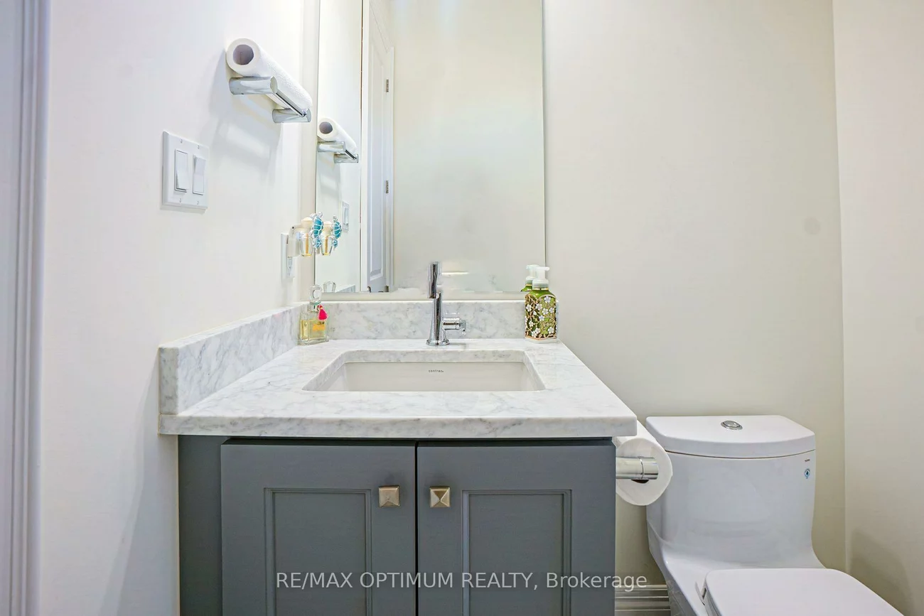 53, Kinburn, Vellore Village, Vaughan