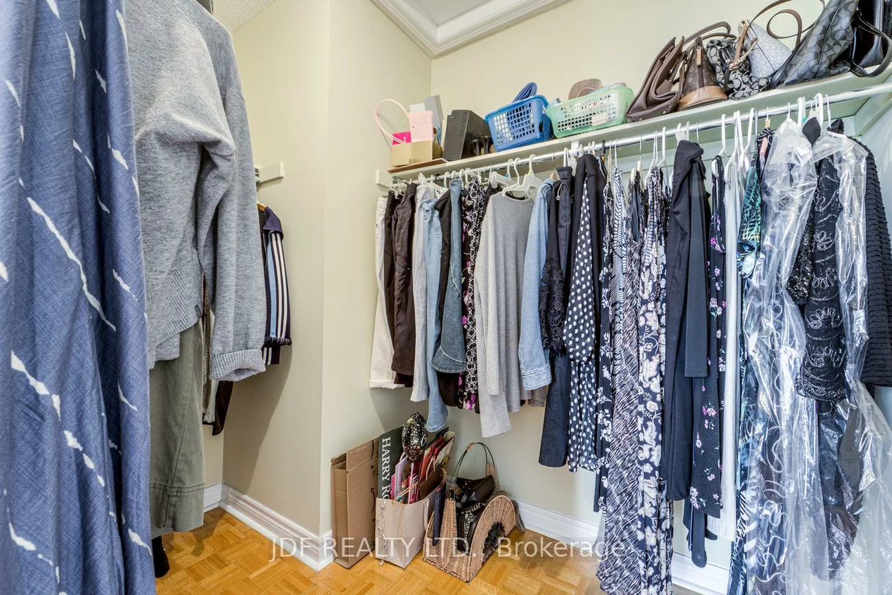 164, Golden Gate, Sonoma Heights, Vaughan