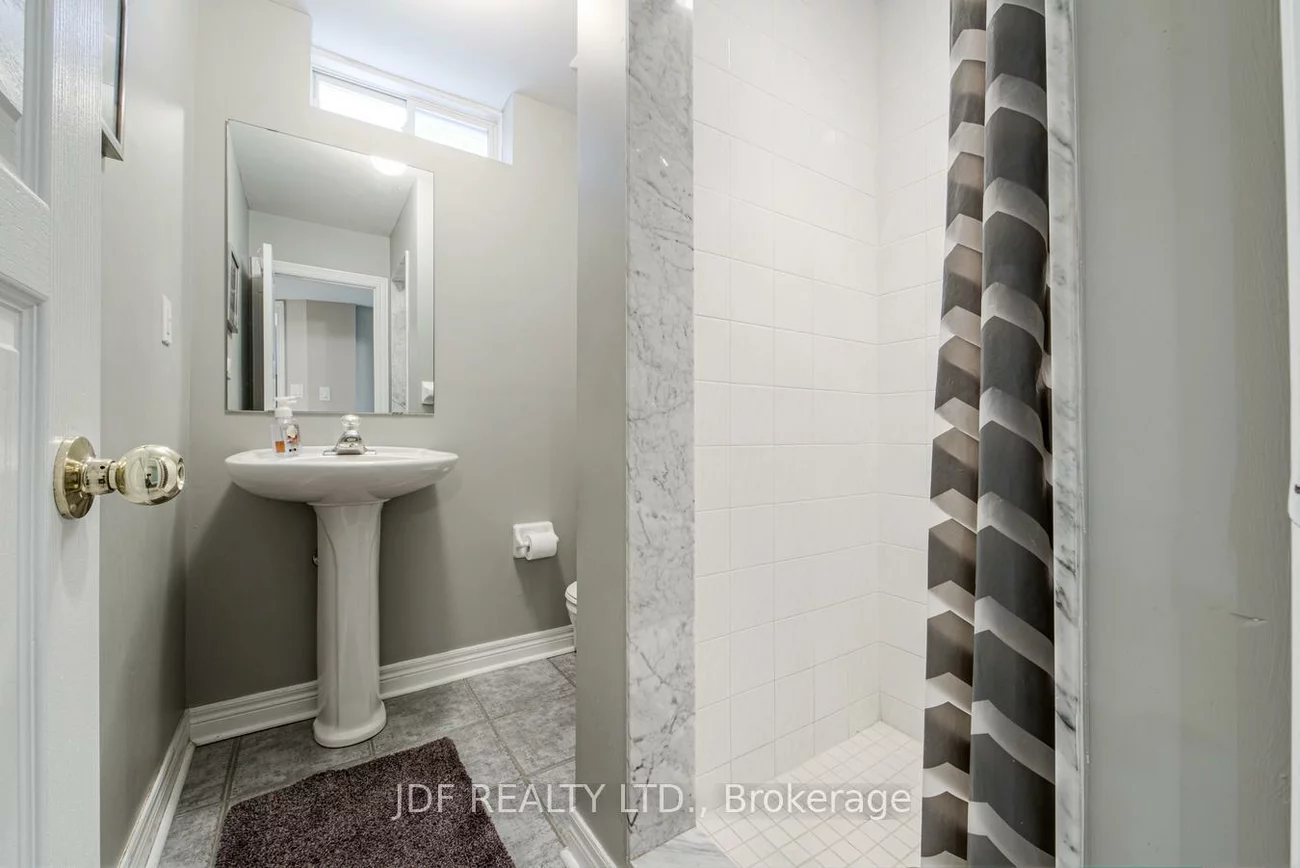 164, Golden Gate, Sonoma Heights, Vaughan