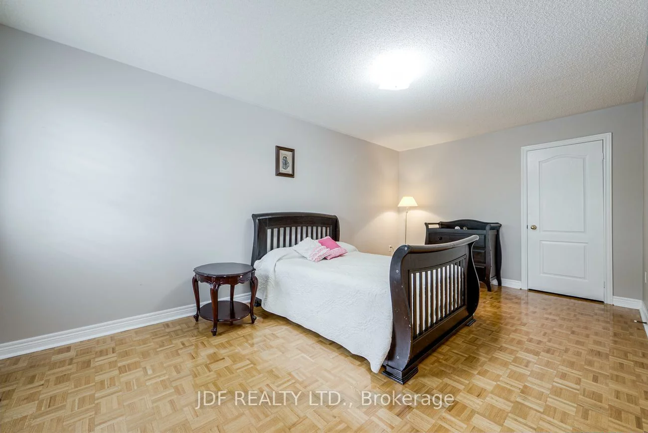 164, Golden Gate, Sonoma Heights, Vaughan