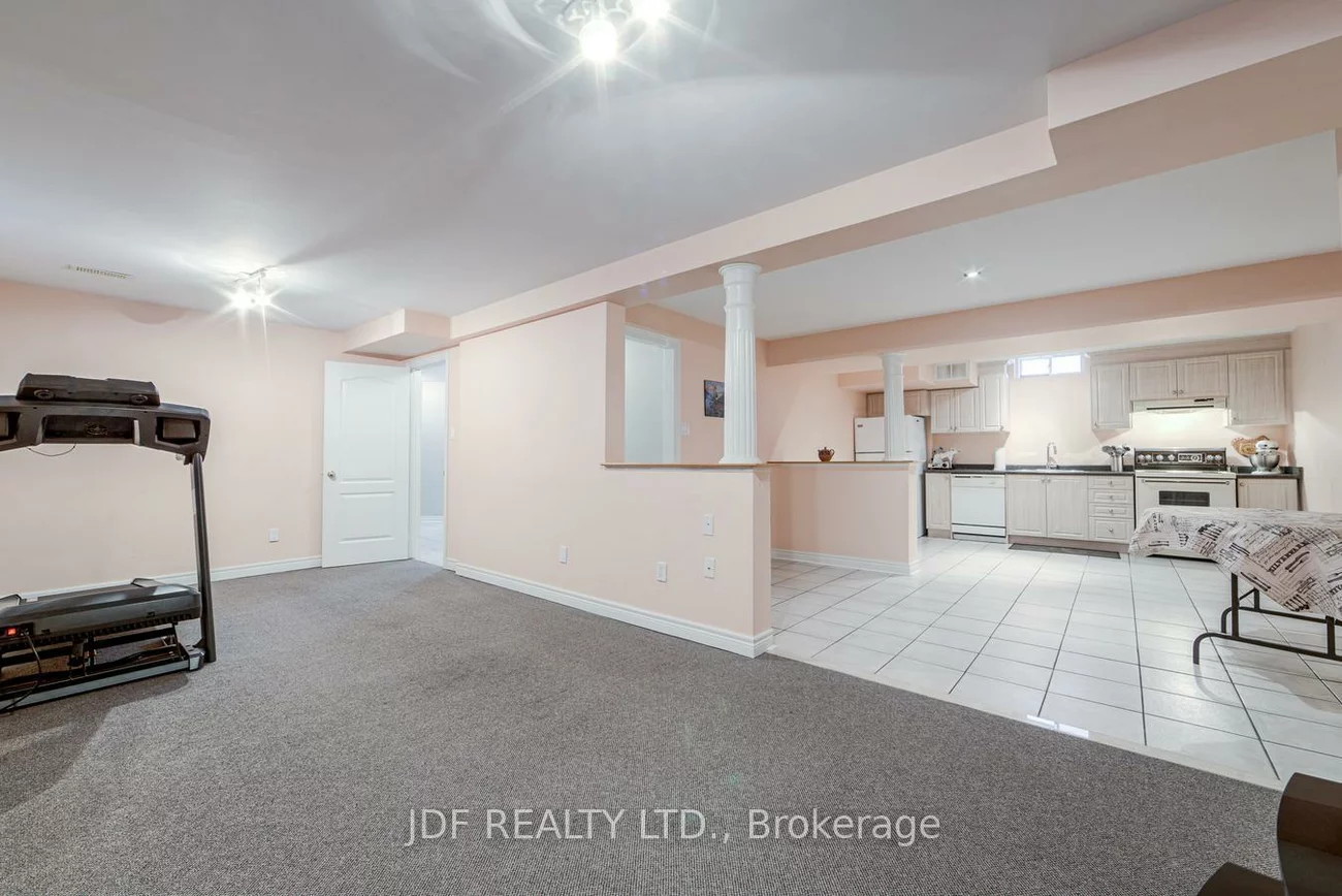 164, Golden Gate, Sonoma Heights, Vaughan