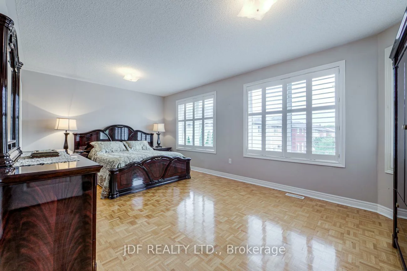 164, Golden Gate, Sonoma Heights, Vaughan