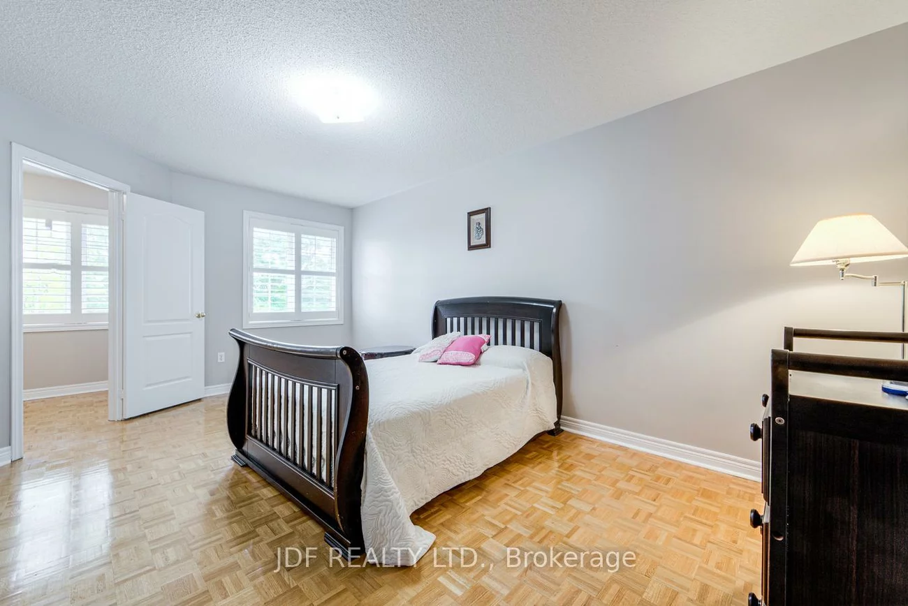 164, Golden Gate, Sonoma Heights, Vaughan
