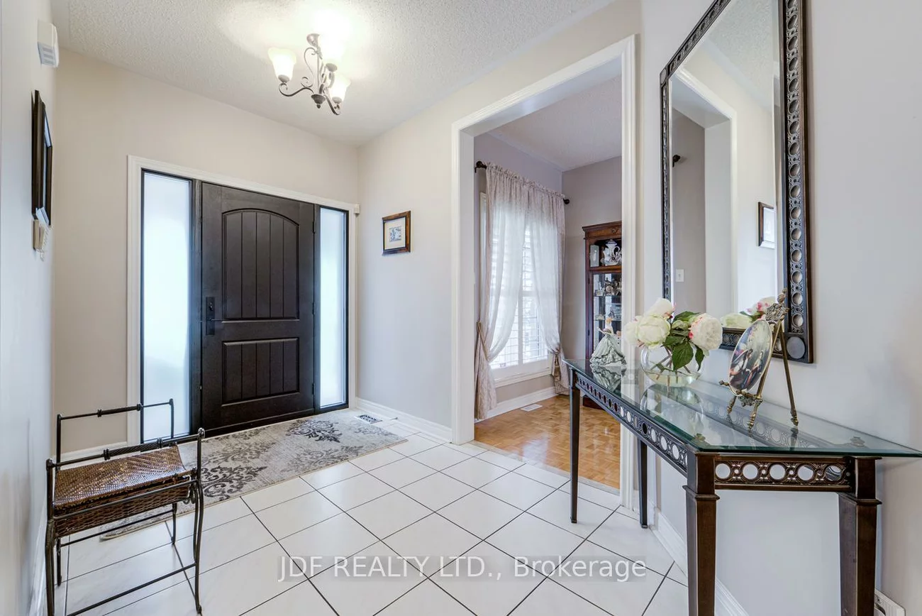 164, Golden Gate, Sonoma Heights, Vaughan