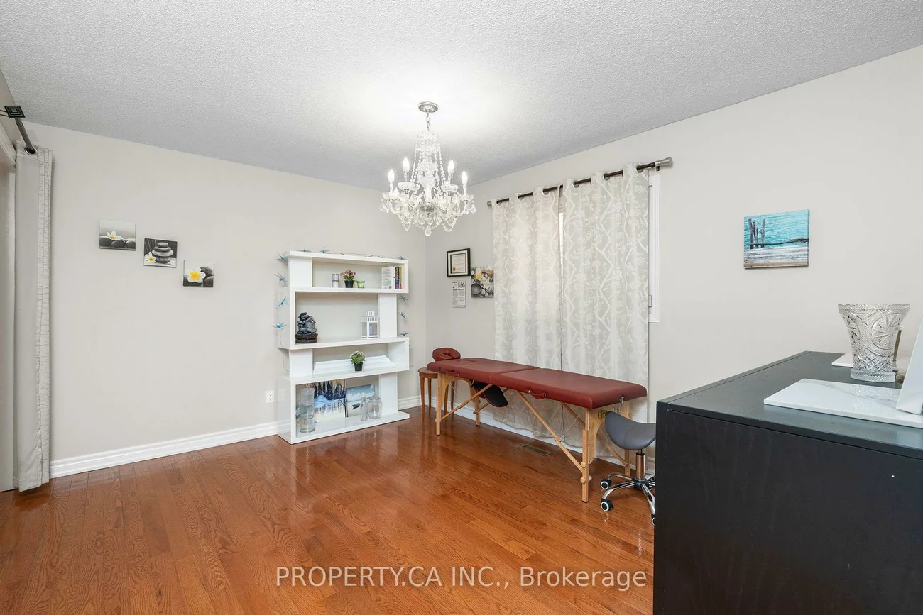 235, Brownridge, Brownridge, Vaughan