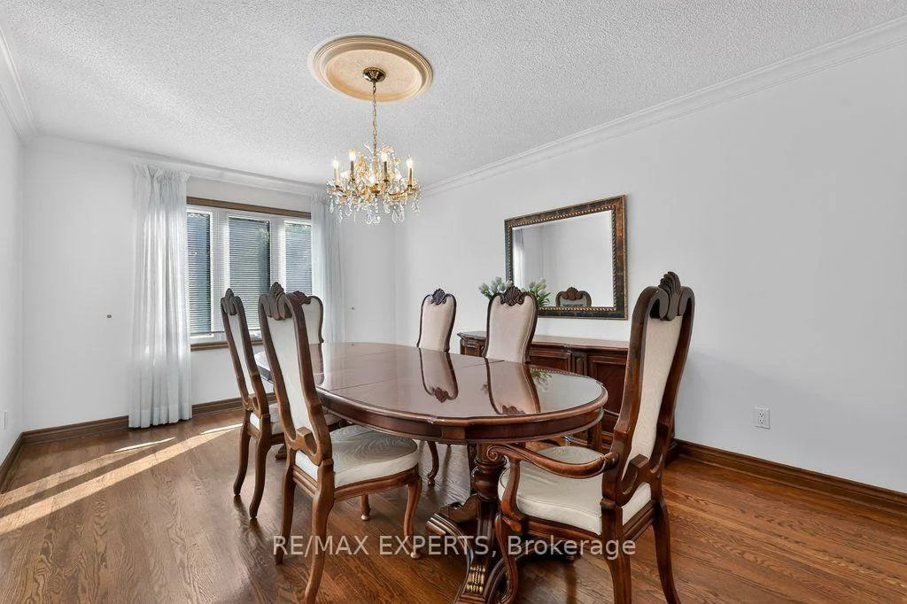 96, Benjamin, East Woodbridge, Vaughan
