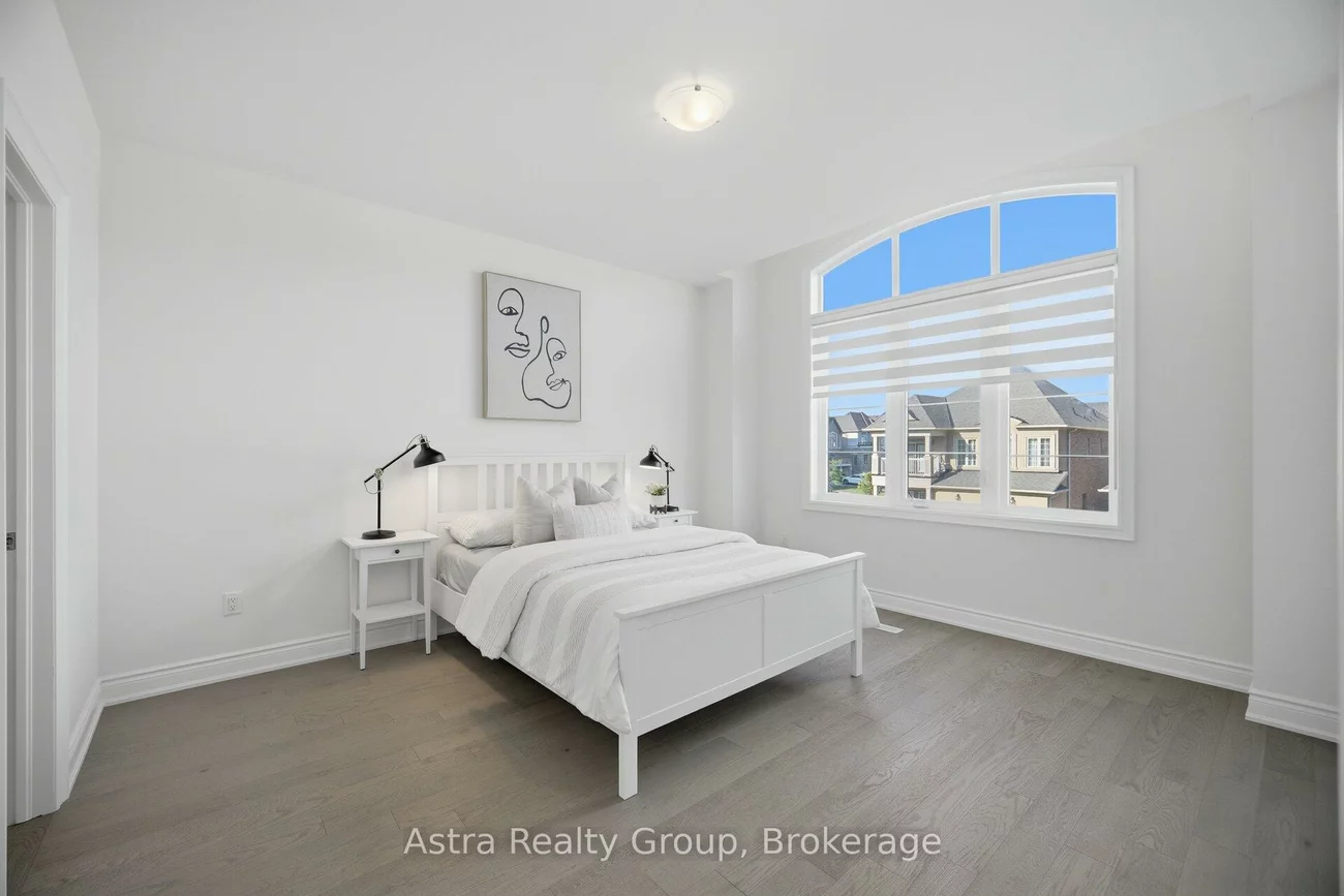 152, Stormont, Vellore Village, Vaughan