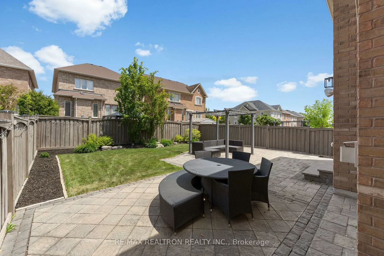 55, Headwind, Vellore Village, Vaughan