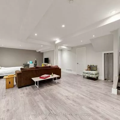 10, Silver Oaks, Sonoma Heights, Vaughan