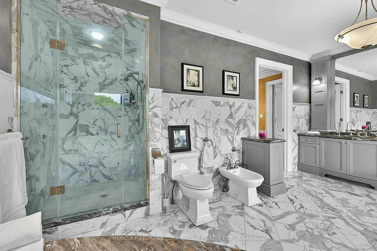 106, Abbruzze, Kleinburg, Vaughan