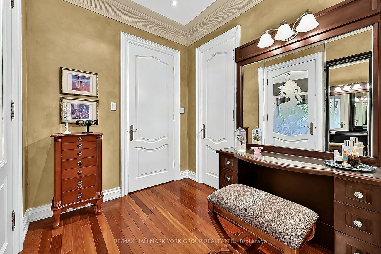106, Abbruzze, Kleinburg, Vaughan
