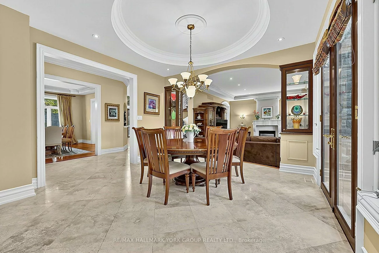 106, Abbruzze, Kleinburg, Vaughan