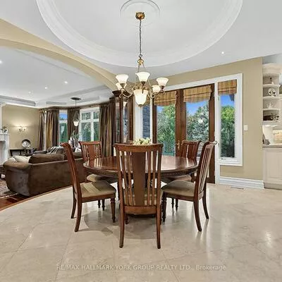 106, Abbruzze, Kleinburg, Vaughan