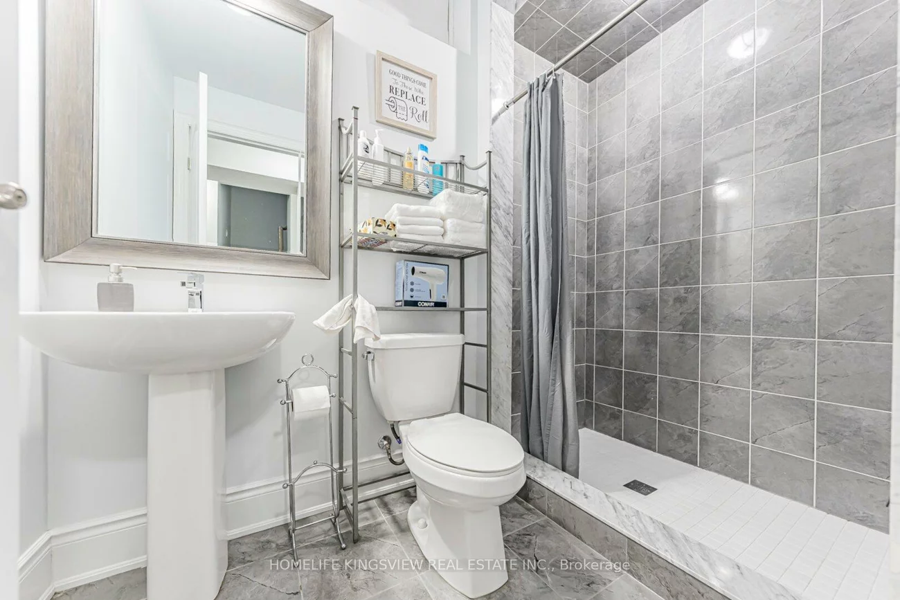 61, Ross Vennare, Kleinburg, Vaughan
