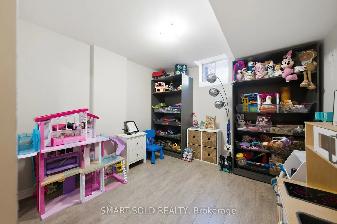 24, Andes, Vellore Village, Vaughan