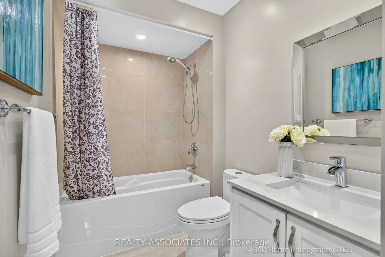 128, Coalbrook, East Woodbridge, Vaughan