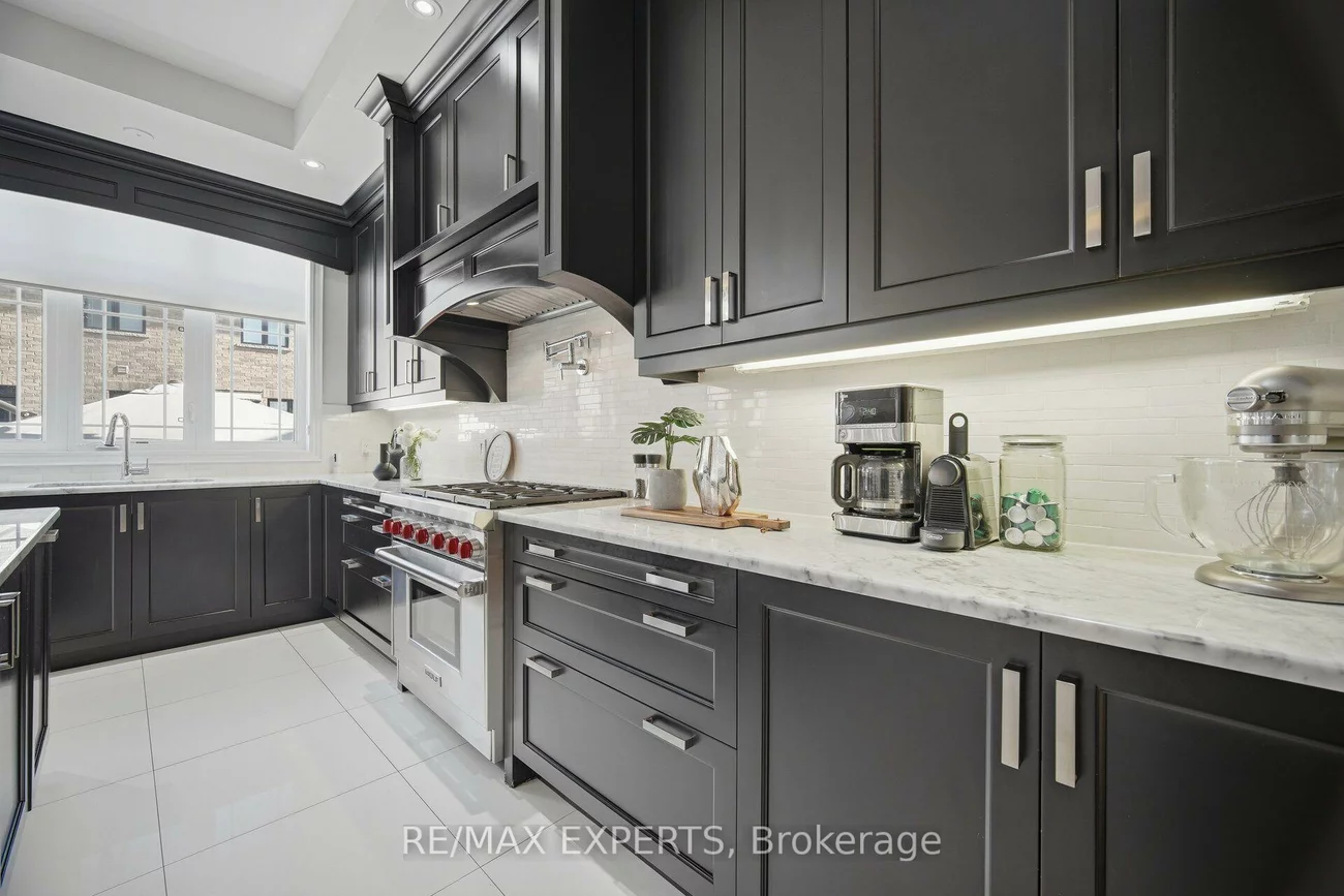 91, Woodgate Pines, Kleinburg, Vaughan